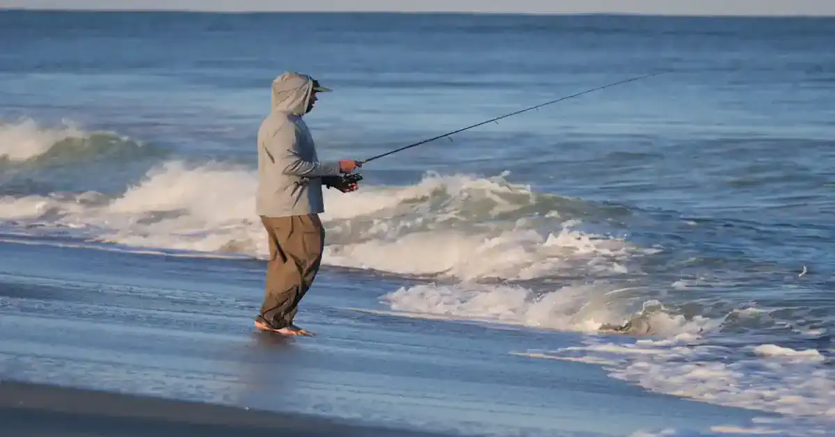 Melhor Horário Para Pescar na Beira da Praia